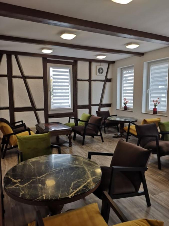 Hotel Zum Weissen Ochsen Aalen Dış mekan fotoğraf