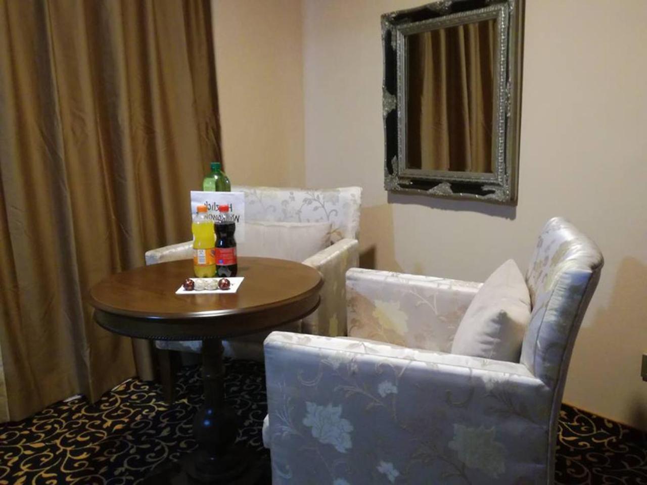 Hotel Zum Weissen Ochsen Aalen Dış mekan fotoğraf